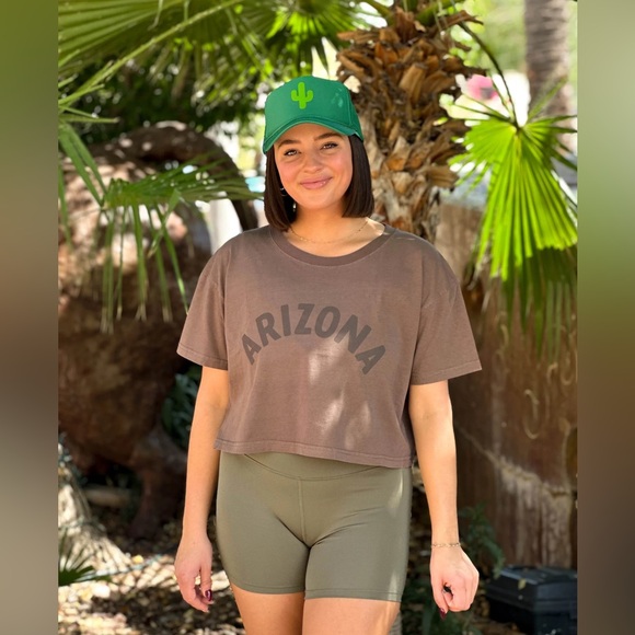 Uptown Hippie Tops - ARIZONA Cropped Tee